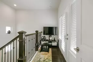1415 Maple Strm Dr, Houston, TX 77043 - Photo 27