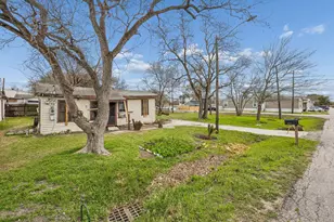 12219 - 12221 - 4107 B St Alief Clodine Rd, Houston, TX 77082 - Photo 13