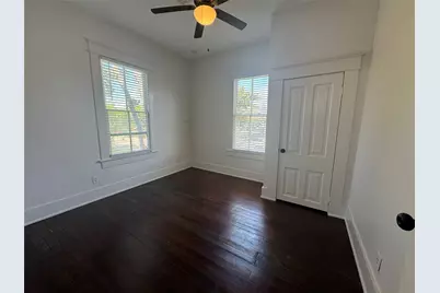 801 8th Street, Galveston, TX 77550 - Photo 7