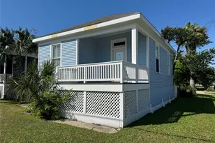801 8th St, Galveston, TX 77550 - Photo 1