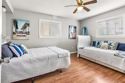 203 Carlton Avenue, Surfside Beach, TX 77541 - Photo 13