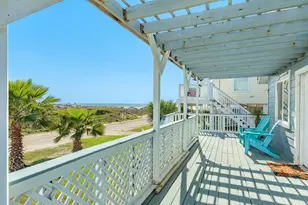 203 Carlton Ave, Surfside Beach, TX 77541 - Photo 3