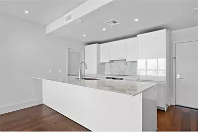 1701 Hermann Drive #30D, Houston, TX 77004 - Photo 3