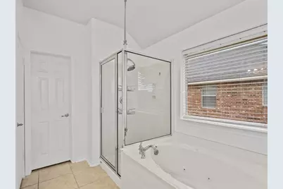 6507 Canyon Mist Lane, Dickinson, TX 77539 - Photo 13
