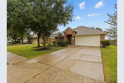 6507 Canyon Mist Lane, Dickinson, TX 77539 - Photo 3
