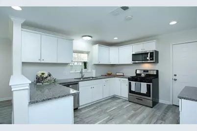 8741 Blankenship Drive, Houston, TX 77080 - Photo 15