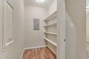 126 S Regan Mead Cir, The Woodlands, TX 77382 - Photo 7