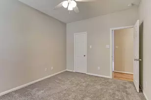 126 S Regan Mead Cir, The Woodlands, TX 77382 - Photo 29