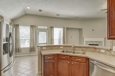 126 S Regan Mead Circle, The Woodlands, TX 77382 - Photo 25