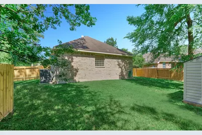 126 S Regan Mead Circle, The Woodlands, TX 77382 - Photo 47