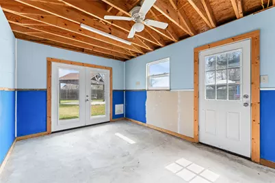 4307 Meadow Glenn Drive, Dickinson, TX 77539 - Photo 17