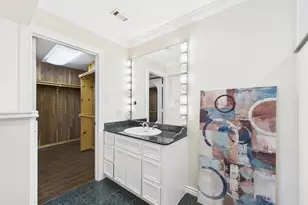 7608 Del Monte Dr, Houston, TX 77063 - Photo 29