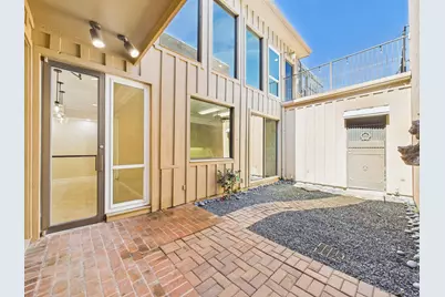 7608 Del Monte Drive, Houston, TX 77063 - Photo 11