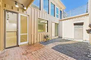 7608 Del Monte Dr, Houston, TX 77063 - Photo 11