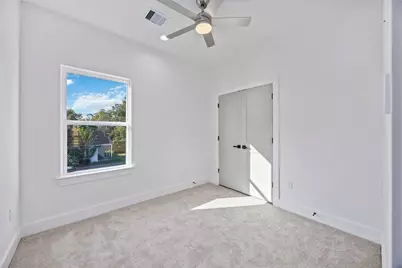 5222 Gold Street #B, Houston, TX 77026 - Photo 19