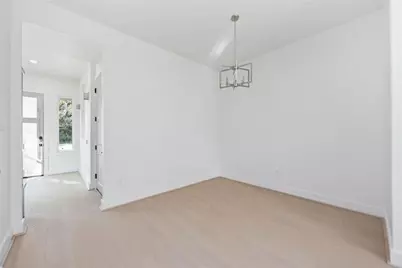 5222 Gold Street #B, Houston, TX 77026 - Photo 5