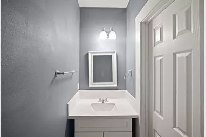 2110 Oatfield Drive, Houston, TX 77018 - Photo 13