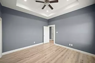 2110 Oatfield Dr, Houston, TX 77018 - Photo 15