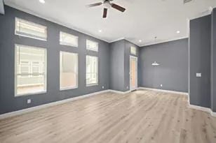 2110 Oatfield Dr, Houston, TX 77018 - Photo 9