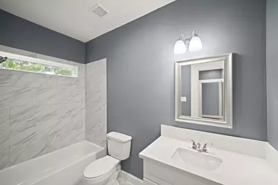 2110 Oatfield Drive, Houston, TX 77018 - Photo 5