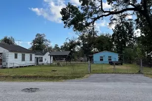 7339 Lewiston St, Houston, TX 77049 - Photo 1