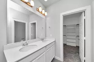 8505 Rising Stream Dr, Houston, TX 77063 - Photo 21