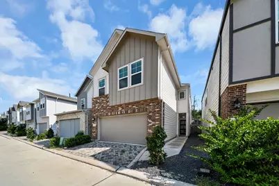 8505 Rising Stream Drive, Houston, TX 77063 - Photo 5