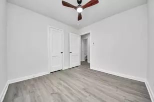 4914 Enyart St, Houston, TX 77021 - Photo 11