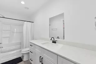 5208 Laura Koppe Rd, Houston, TX 77016 - Photo 13