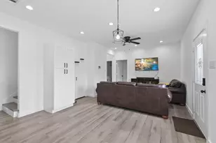 5208 Laura Koppe Rd, Houston, TX 77016 - Photo 5