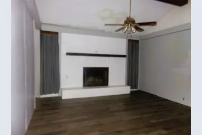 402 N Summit Street, Weimar, TX 78962 - Photo 7