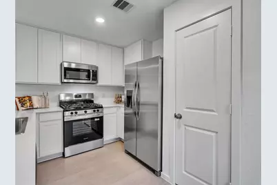 17974 Valle Cupa Lane, New Caney, TX 77357 - Photo 9