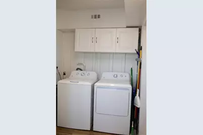 202 E 4th St, Nordheim, TX 78141 - Photo 11