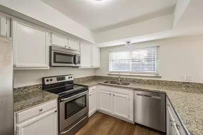 3018 Sycamore Springs Drive, Kingwood, TX 77339 - Photo 11