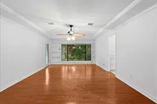 2802 Valley Manor Dr, Houston, TX 77339 - Photo 17