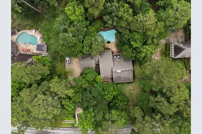 2802 Valley Manor Drive, Houston, TX 77339 - Photo 47