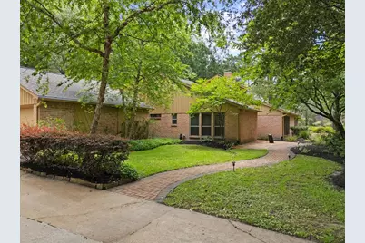 2802 Valley Manor Drive, Houston, TX 77339 - Photo 1