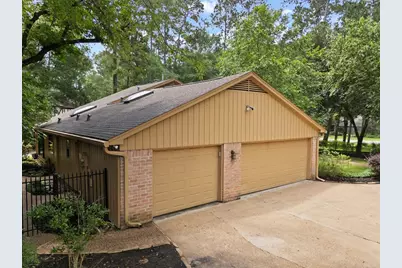 2802 Valley Manor Drive, Houston, TX 77339 - Photo 3