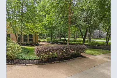 2802 Valley Manor Drive, Houston, TX 77339 - Photo 41