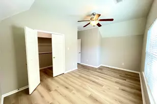 7823 Parkchase Timber Ct, Houston, TX 77070 - Photo 17