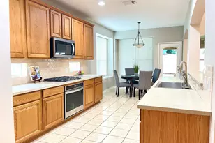 7823 Parkchase Timber Ct, Houston, TX 77070 - Photo 7