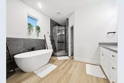 5632 Bertellis Lane, Houston, TX 77091 - Photo 13