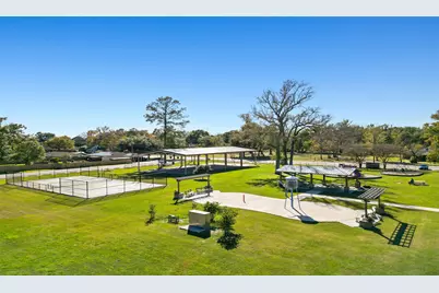 671 Daniel Lake Lane, Dayton, TX 77535 - Photo 33