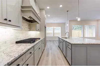 16032 Mason Run Drive, Houston, TX 77079 - Photo 5