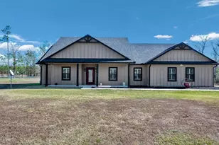 1105 C C Rd, Diboll, TX 75941 - Photo 1