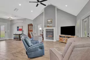 1105 C C Rd, Diboll, TX 75941 - Photo 13