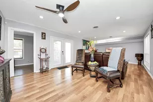 142 Wall St, Cleveland, TX 77327 - Photo 9