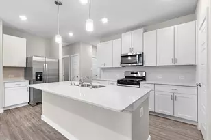 2010 W Darlington Oak Ct, Conroe, TX 77304 - Photo 11