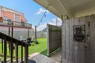 16530 Captain Kidd Rd, Jamaica Beach, TX 77554 - Photo 23