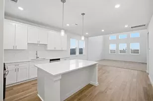2403 Outpost Cyn Dr, Iowa Colony, TX 77583 - Photo 5